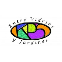 ENTRE VIDRIOS Y JARDINES