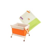 Minicuna completa, con todos los accesorios.