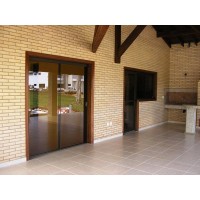 puerta en vidrio templado