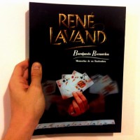 Barajando Recuerdos por Rene Lavand