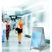Expositor caballete para grafica