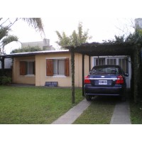 Chalet 3 dorm,a 2 cuadras de las mejores playas de COLON