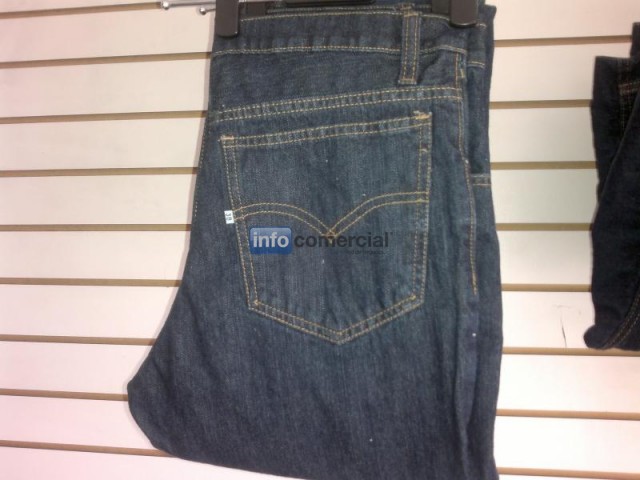 Pantalon, camisa, chalecos, camisetas, gorras, etc y bordados