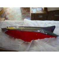 Cacha Lateral Gilera Revolution125 Gris Con Rojo Derecho