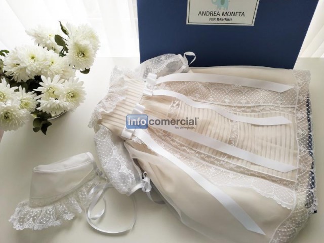 Vestidos Faldellines Faldones de Bautismo Tradicionales Artesanales Estilo Europeo para Bebes de Andrea Moneta Per Bambini Vestidotienda