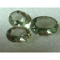 Prasiolita (Prasiolite)