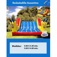 resbaladilla gusanitos